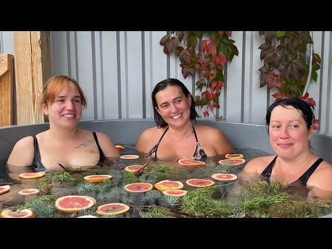 Видео: ЗАПОРОЖЬЕ | в баню с девчатами БАНЯ НА ВЫРВЕ