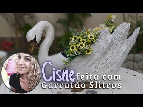 Видео: DIY-ЛЕБЕДЬ ВАЗА С БУТЫЛКОЙ ГУАРАНЫ 5 ЛИТРОВ