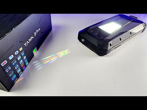 Видео: КОНЕЦ Xiaomi и Samsung я Взял Смартфон ТАНКИСТА с ПРОЕКТОРОМ! 🔥ТОП Новинка 8849 TANK 3 PRO Unihertz