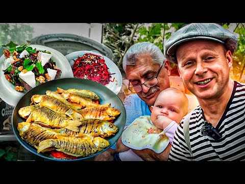 Видео: Два Простых и Очень Вкусных Салата с Буряком!! Шкара из Карася в Помидорах!!