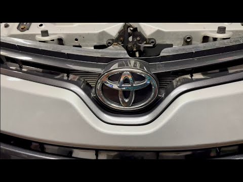 Видео: Промывка тормозной жидкости Toyota Corolla