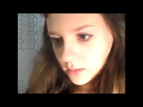 Видео: АСМР Макияж Подруге & Ролевая Игра (Старое Видео) 💄 || ASMR Friend Does Your Make-Up (Old Video) 💄