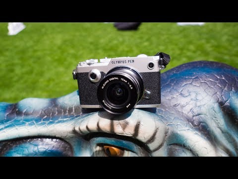 Видео: Обзор Olympus PEN-F. Год спустя.