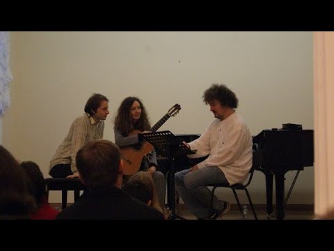 Видео: myselfguitar Уроки гитары онлайн в прямом эфире!