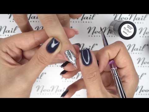 Видео: Мастер-класс "Слайдер-дизайн на гель-лаке": от технолога NeoNail Professional