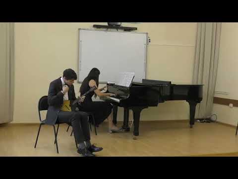 Видео: Ф. Шарифуллин - Концертные вариации на тему татарской народной песни "Таң атканда" ("На заре")