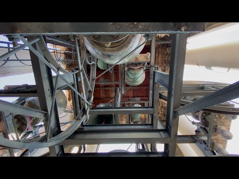 Видео: Звон великолепных колоколов Бергамо (Италия) на городском празднике