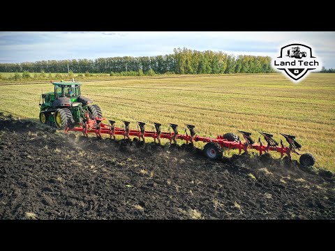 Видео: Трактор пашет сам! Гусеничный John Deere 9460RT и 11ти корпусный оборотный плуг Gregoire Besson!