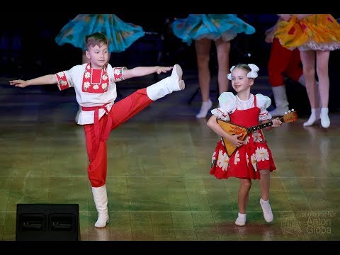 Видео: Балалайка