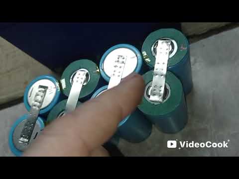 Видео: Варю акум из элементов 32700 lifepo4