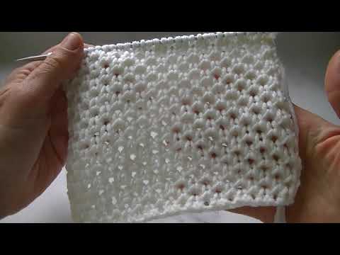 Видео: ЛЕГКИЙ, ЛЕТНИЙ УЗОР "СЕТОЧКА" СПИЦАМИ. ПРОСТО И ДОСТУПНО!