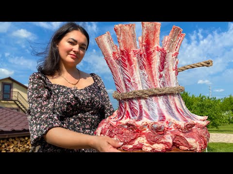 Видео: ОСТОРОЖНО! Это видео заставит вас проголодаться! Говяжьи Ребрышки Зажаренные в Тандыре