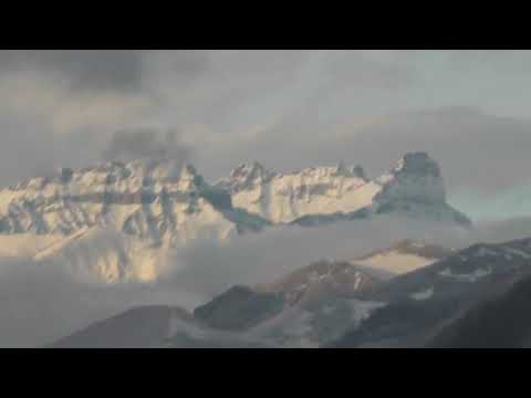 Видео: КБР Чегемское ущелье. Покатушки вокруг Актопрака