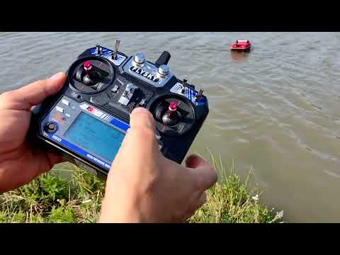 Видео: Подробная инструкция на воде, по управлению автопилотом UNIBOAT