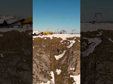 Видео: крутые трюки на слеклайне #youtubeshort #shorts #short