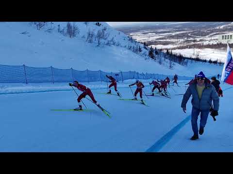 Видео: Кубок Тур Большого Вудьявра по лыжным гонкам женщины. Подьем в гору. 2024 г.Кировск