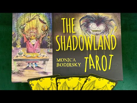 Видео: Распаковка и обзор колоды « The Shadowland Tarot» 💀😈👻Таро Страны Теней .