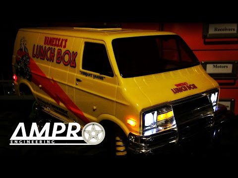 Видео: E15: Комплект линз для освещения ланчбокса Ampro Tamiya