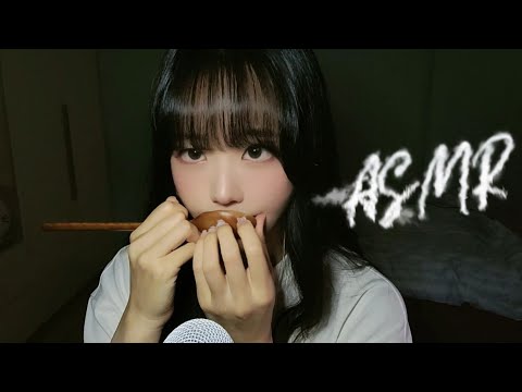 Видео: Звуки рта и деревянная ложка ASMR✨ | Ток-ток-ток разные звуки постукивания🎶
