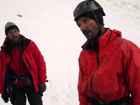 Видео: Что делать если напраник попал в трещину. Разбор полетов