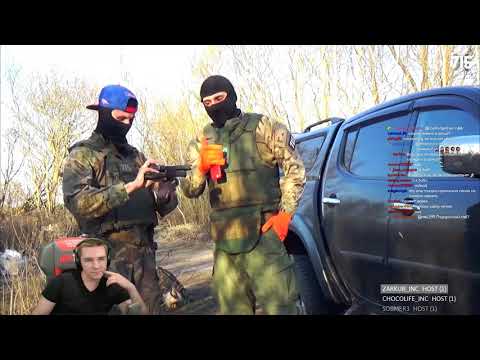 Видео: ДИКТОР СМОТРИТ: НЕ НАДО ТАК! Метание ножей, Сборка\разборка АК, Максимализм.