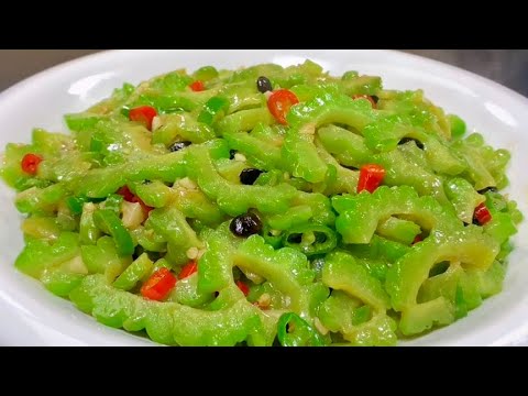 Видео: Не кладите горькую тыкву прямо в кастрюлю, добавьте еще один шаг, горечи нет вообще, она хрустящая и