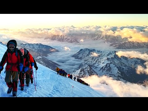 Видео: ЭЛЬБРУС ВОСХОЖДЕНИЕ С ЮГА. ОБЗОР, ЦЕНЫ, ОТЕЛЬ, ТРАНСФЕР, СНАРЯЖЕНИЕ, ПОДГОТОВКА. ЭЛЬБРУС ЛЕТОМ