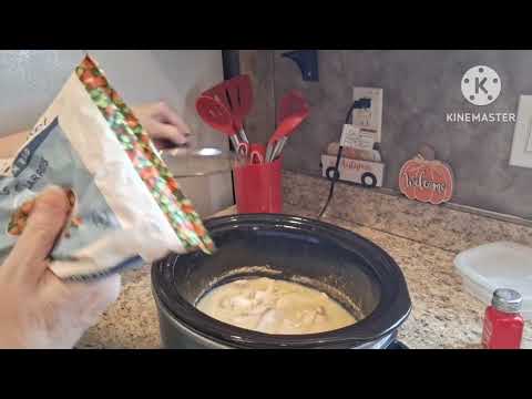 Видео: Вкусное блюдо для медленноварки с низким доходом, приготовленное с использованием некоторых проду...