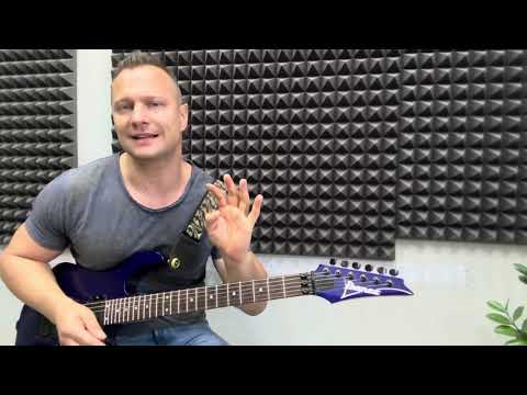 Видео: Уроки игры на гитаре.