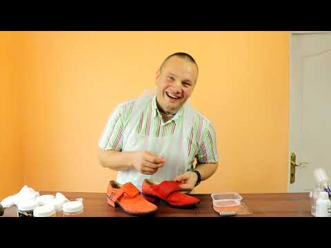 Видео: Как правильно почистить замшу кораллового цвета. Jimmy Choo