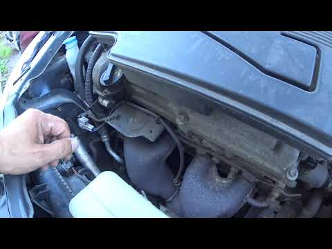 Видео: Поменял датчик давления масла на Suzuki SX4. Мотор М16А Заморочки и решения.