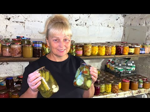 Видео: Как мы подготовились к ЗИМЕ 2022 - 2023 / обзор погреба с закатками на зиму