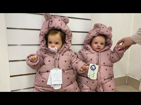 Видео: ПРОГУЛКА И ШОПИНГ С РЕБОРНАМИ. ВСТРЕЧА С ПОДРУГОЙ. РАСПАКОВКА РЕБОРНА! #reborn #реборн #рекомендации