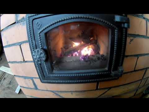 Видео: Первая растопка печи на даче . Радости нет предела .