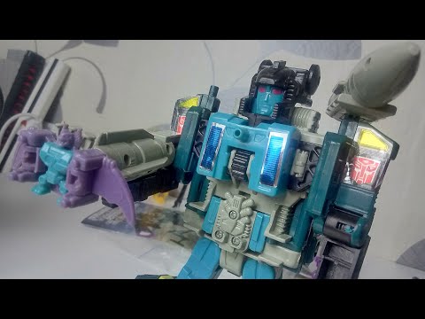 Видео: ТРАНСФОРМЕР ИЗ ДЕТСТВА - Ностальгический обзор KO Transformers G1 Super God Masterforce DOUBLEDEALER