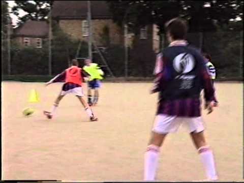 Видео: фут школа Англия часть 1 1