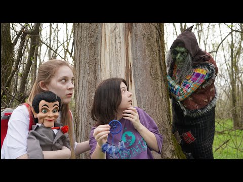Видео: Баба Яга в реальной жизни! Nepeta Страшилки 👀 Granny Yaga 1