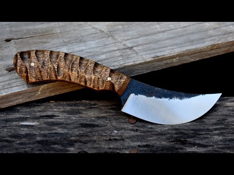 Видео: Этот нож был сделан из металлолома!