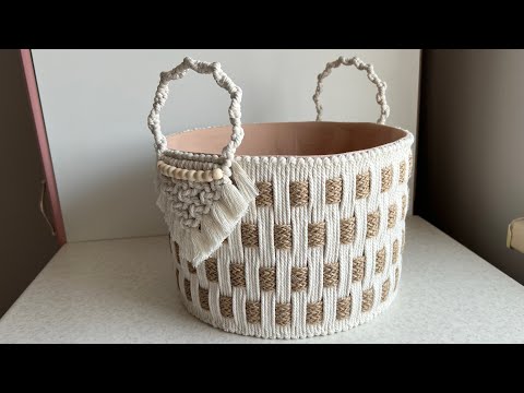 Видео: Я ПОКАЖУ ВАМ, КАК ПРАВИЛЬНО УТИЛИЗИРОВАТЬ ПЛАСТИКОВОЕ ВЕДРО | DIY ИДЕЯ