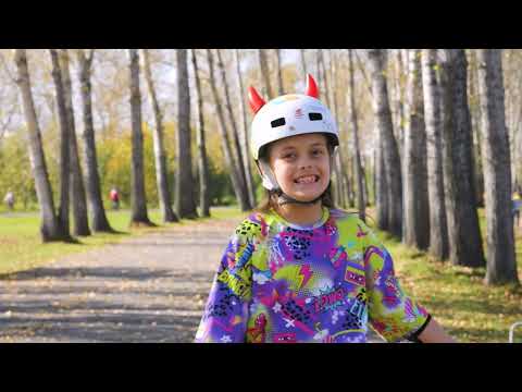 Видео: Даша Лунёва -  "Ролики"