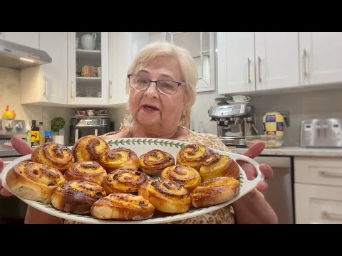Видео: БУЛОЧКИ С ТВОРОГОМ-- МЯГКИЕ, ВОЗДУШНЫЕ, ОЧЕЕНЬ ВКУСНЫЕ! НАШИ ЛЮБИМЫЕ БУЛОЧКИ К ЧАЮ! ТЕСТО БЕЗ ЯИЦ!