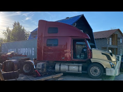 Видео: Кабина с окномЪ на месте