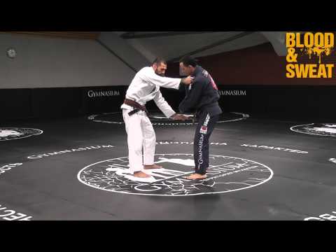 Видео: Школа БДД. Урок 1. Закрытый гард из стойки