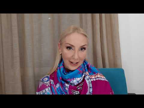 Видео: Три в одном: имидж, дикция, результат коммуникации: "Еду я по выбоинам..."