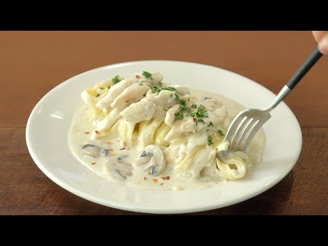 Видео: Глубокий вкус, Куриные феттучини Паста Альфредо :: Паста с куриным кремом :: Легкий рецепт ужина