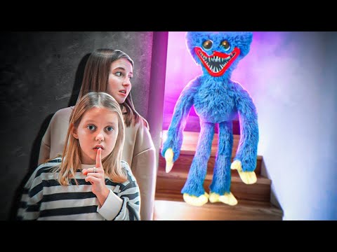 Видео: НАЙ-ДОБРИТЕ ВИДЕОКЛИПОВЕ за Huggy Wuggy и Siren Head! POPPY PLAYTIME В РЕАЛНИЯ ЖИВОТ!