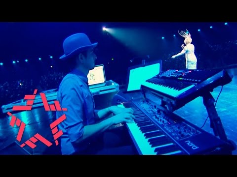 Видео: Ева Польна - Так отважно ("Всё обо мне" live @ Crocus City Hall 2013)