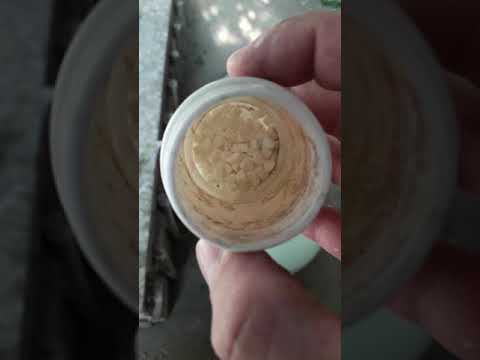 Видео: Линька у голубей.