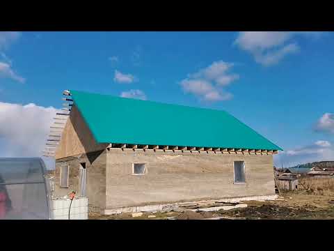 Видео: дом без армопояса! возможно ли это? поставили крышу.
