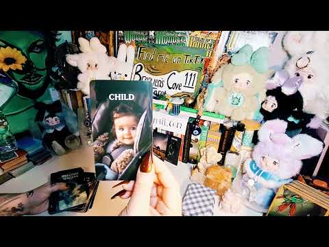 Видео: СХОДЯТ С РАЗУМА в офисе адвоката, потому что оформление документов на недвижимость и сбережения —...